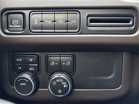 Used 2021 Chevrolet Tahoe LS image 18