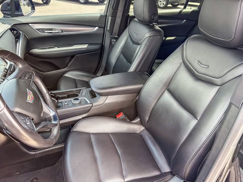 Used 2023 Cadillac XT6 Luxury FWD image 36