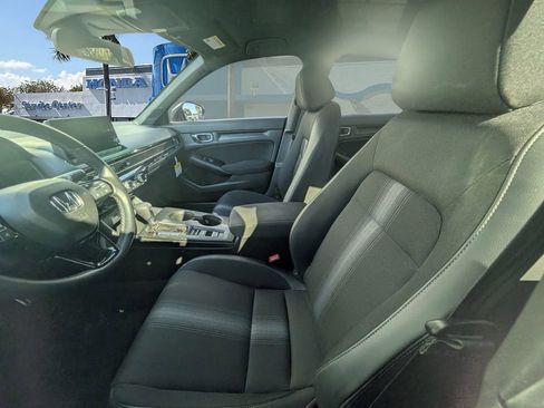 Used 2025 Honda Civic Sport image 7