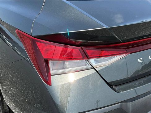 Certified 2024 Hyundai Elantra SEL FWD image 23