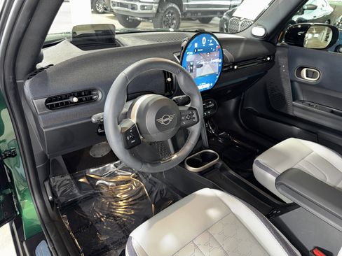 Certified 2025 MINI Cooper S FWD image 16