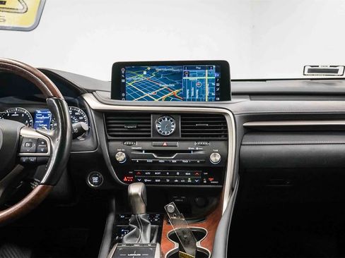 Used 2022 Lexus RX 350L FWD w/ Premium Package image 13