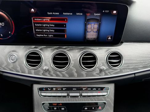Used 2021 Mercedes-Benz E 350 Sedan image 25
