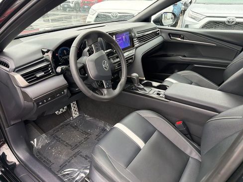 Certified 2025 Toyota Camry SE w/ Convenience Package image 22
