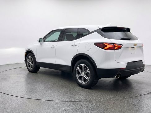 Used 2025 Chevrolet Blazer LT FWD image 6