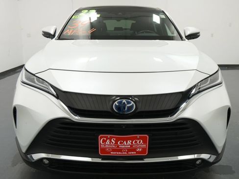 Used 2023 Toyota Venza Limited AWD/4WD image 2