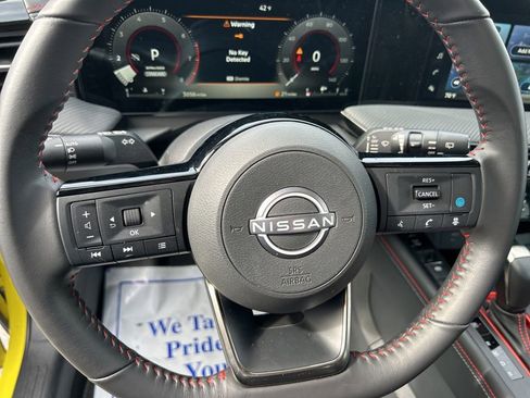 Used 2025 Nissan Kicks SR image 20