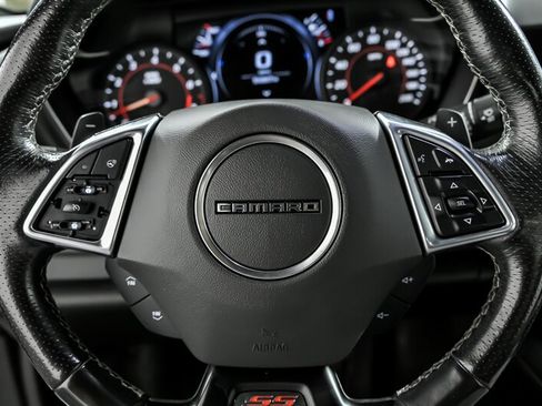 Used 2022 Chevrolet Camaro SS image 31