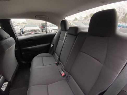 Used 2025 Toyota Corolla LE image 26