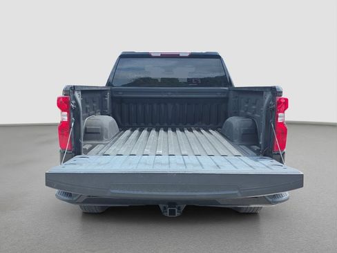 Used 2024 Chevrolet Silverado 1500 Custom RWD image 17