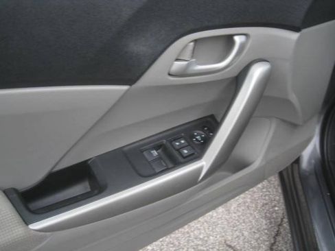 Used 2012 Honda Civic LX image 13