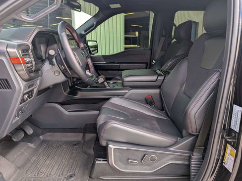 Used 2025 Ford F150 Raptor AWD/4WD image 19