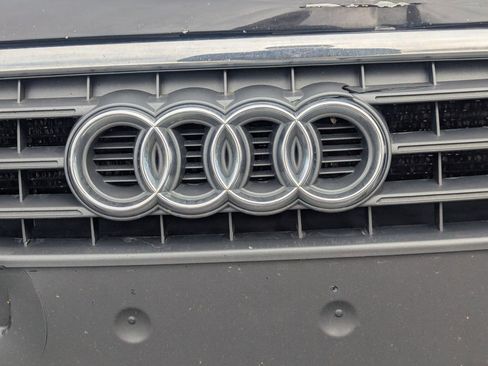 Used 2010 Audi A4 2.0T Premium image 11