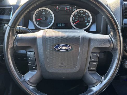 Used 2012 Ford Escape Limited image 11