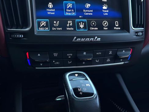 Used 2020 Maserati Levante GTS image 14