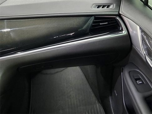 Used 2020 Cadillac XT6 Sport image 16