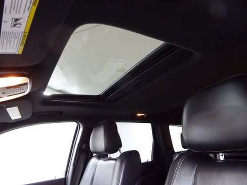 Used 2014 Jeep Grand Cherokee Limited w/ Trailer Tow Group IV image 16