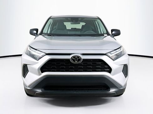 Used 2025 Toyota RAV4 LE image 2