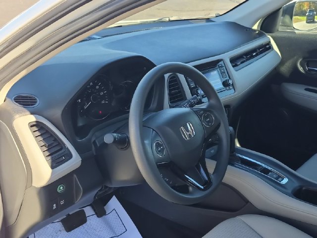 Used 2022 Honda HR-V LX image 14