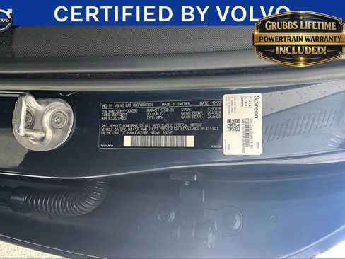 Certified 2023 Volvo XC60 B5 Ultimate w/ Protection Package Premier FWD image 44