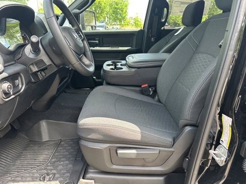 New 2026 RAM 2500 Tradesman AWD/4WD image 9