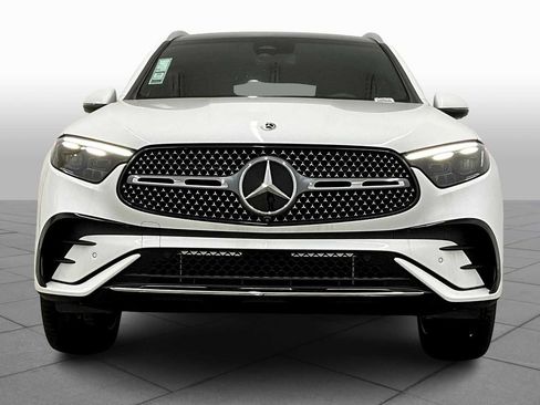 New 2025 Mercedes-Benz GLC 350e 4MATIC image 3