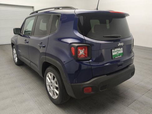 Used 2020 Jeep Renegade Latitude FWD image 5