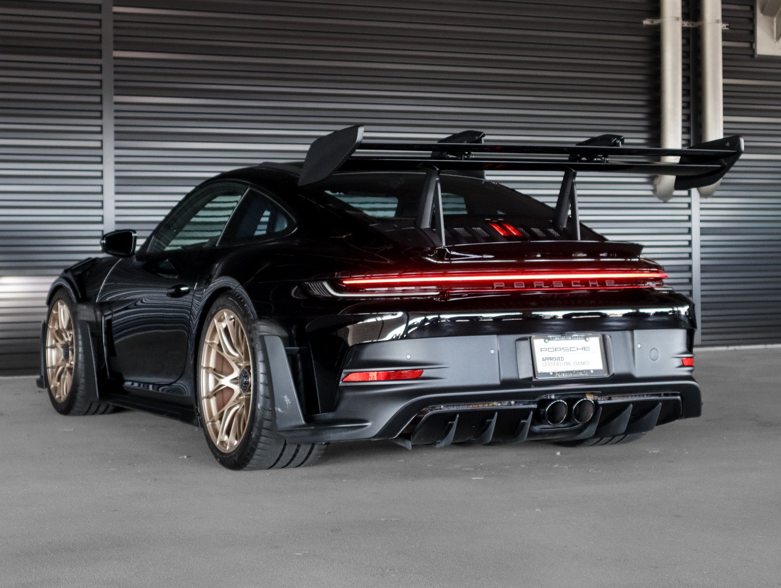 Certified 2024 Porsche 911 GT3 RS RWD image 3