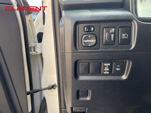 Used 2022 Toyota 4Runner SR5 image 31