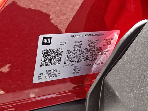 Used 2026 Chevrolet Trax LS w/ LS Convenience Package FWD image 28
