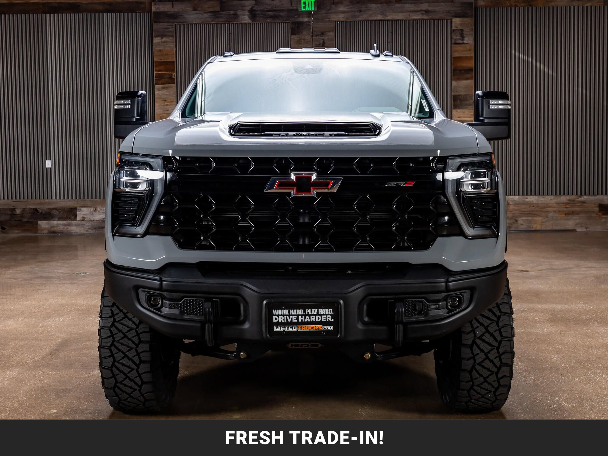 Used 2024 Chevrolet Silverado 2500 ZR2 w/ ZR2 Bison Edition AWD/4WD image 4