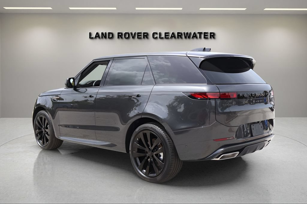 New 2026 Land Rover Range Rover Sport Dynamic SE AWD/4WD image 3