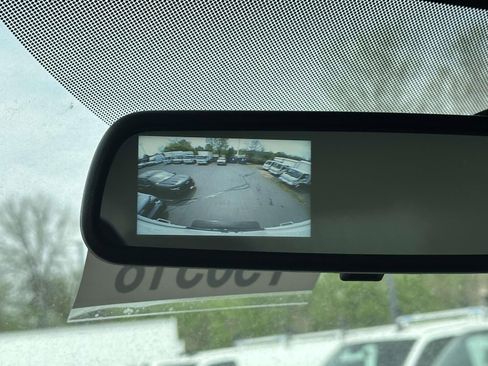 New 2025 Chevrolet Express 4500 17Ft Box w/ Power Convenience Package image 14