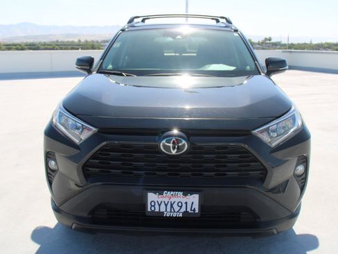 Certified 2021 Toyota RAV4 XLE w/ Convenience Package AWD/4WD image 7