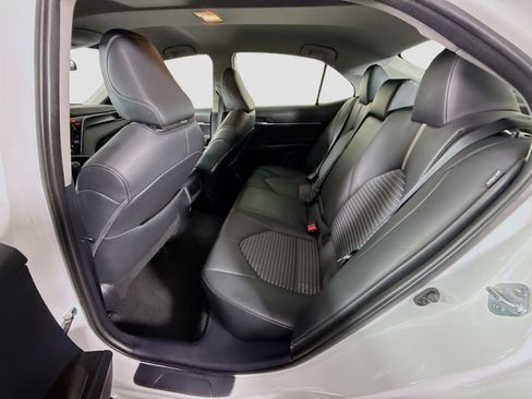 Used 2024 Toyota Camry SE FWD image 24