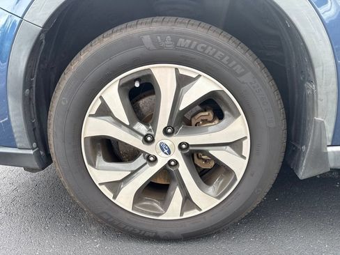 Used 2020 Subaru Outback Limited XT w/ Popular Package #2 AWD/4WD image 7