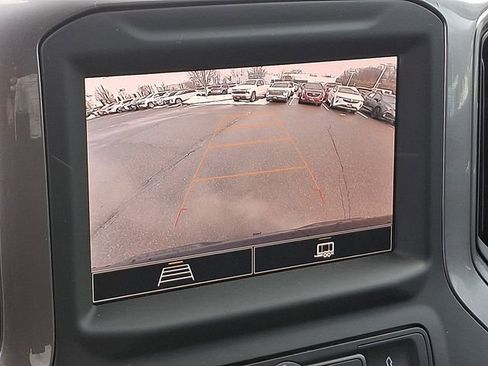 Used 2022 Chevrolet Silverado 1500 Custom Trail Boss image 22