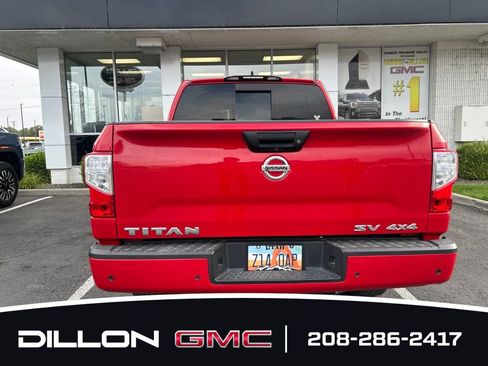 Used 2022 Nissan Titan SV AWD/4WD image 6