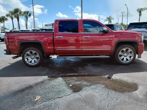 Used 2018 GMC Sierra 1500 Denali w/ Denali Ultimate Package AWD/4WD image 3