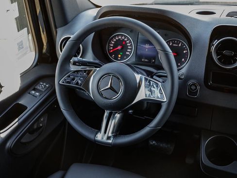 New 2026 Mercedes-Benz Sprinter 2500 image 13