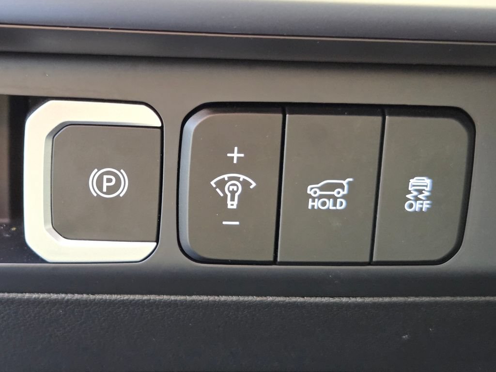 Used 2024 Hyundai Santa Fe SE AWD/4WD image 12