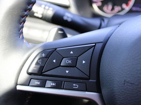 Used 2022 Nissan Altima 2.5 SR w/ Midnight Edition Package image 36