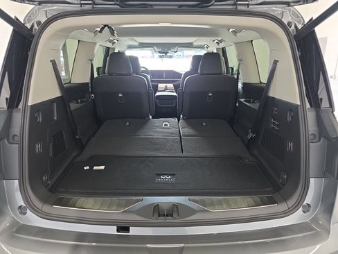 New 2026 INFINITI QX80 Luxe w/ Cargo Package AWD/4WD image 18