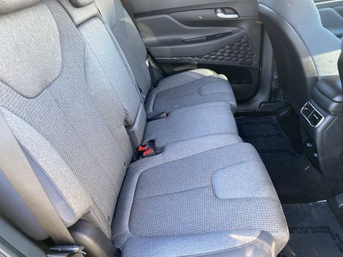 Used 2023 Hyundai Santa Fe SEL image 11