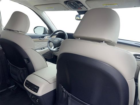 Used 2022 Hyundai Palisade Calligraphy image 45