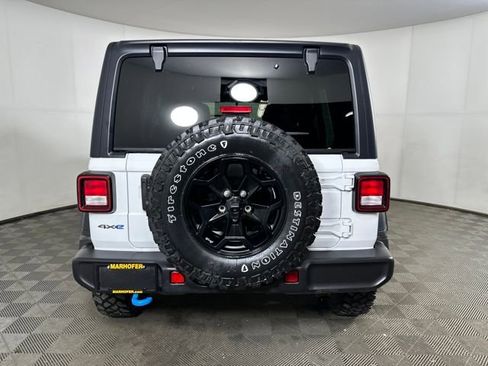 Used 2023 Jeep Wrangler Unlimited w/ Cold Weather Group image 4