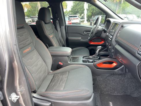 Used 2022 Nissan Frontier Pro-X RWD image 31