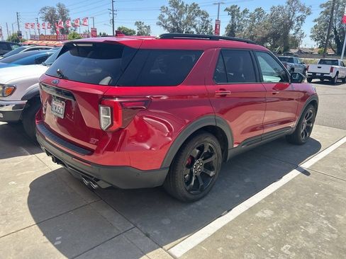 Used 2020 Ford Explorer ST w/ ST Street Pack AWD/4WD image 4