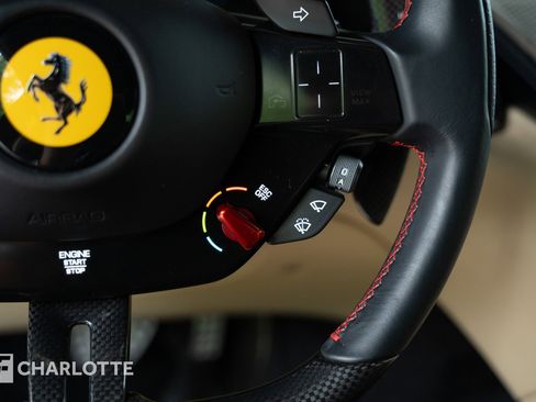 Used 2022 Ferrari Roma RWD image 27