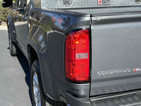 Used 2020 Chevrolet Colorado LT w/ LT Convenience Package image 39